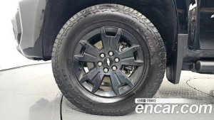 ChevroletGMDaewoo Colorado 3.6 Z71-X Midnight 4WD 2021 года из Южной Кореи