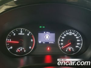 Kia Seltos Дизель 1.6 2WD 2020 года из Южной Кореи