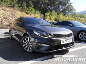 Kia K5 2.0 2020 года из Южной Кореи