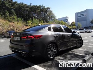 Kia K5 2.0 2020 года из Южной Кореи
