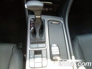 Kia K5 2.0 2020 года из Южной Кореи