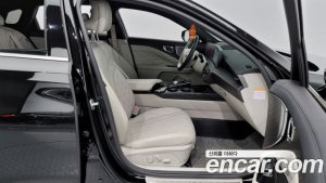 Kia K8 Signature 2022 года из Южной Кореи