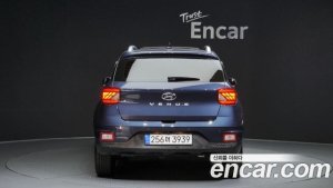 Hyundai Venue 1.6 Flux 2021 года из Южной Кореи