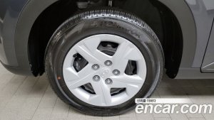 Hyundai Venue 1.6 Smart 2021 года из Южной Кореи