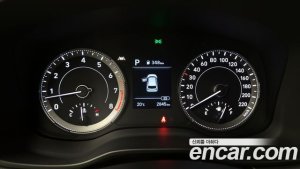 Hyundai Venue 1.6 Smart 2021 года из Южной Кореи