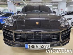 Porsche Cayenne 4.0 Turbo 2020 года из Южной Кореи
