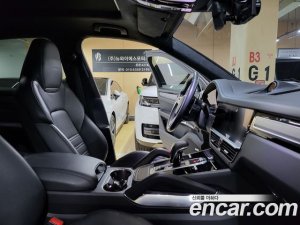 Porsche Cayenne 4.0 Turbo 2020 года из Южной Кореи