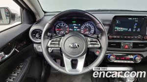 Kia K3 Signature 2021 года из Южной Кореи
