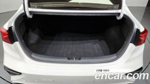 Kia K3 Signature 2021 года из Южной Кореи
