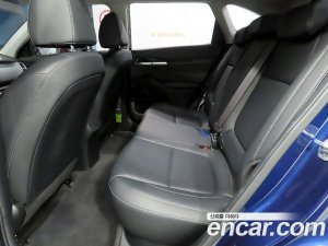 Kia Seltos Бензин 1.6 Turbo 2WD 2021 года из Южной Кореи