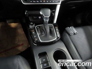 Kia Seltos Бензин 1.6 Turbo 2WD 2021 года из Южной Кореи