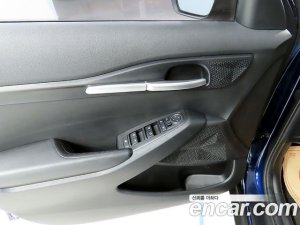 Kia Seltos Бензин 1.6 Turbo 2WD 2021 года из Южной Кореи