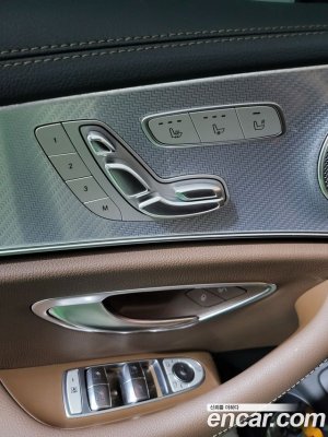 Mercedes-Benz E-Class E350 4MATIC Avantgarde 2021 года из Южной Кореи