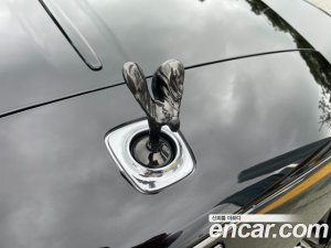 Rolls-Royce Wraith 6.6 Black Badge 2021 года из Южной Кореи