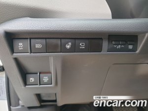 Toyota Sienna 2.5 HYBRID 2WD 2021 года из Южной Кореи