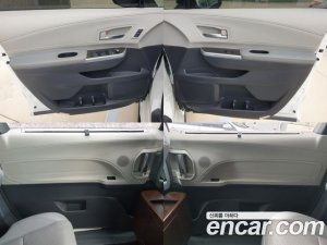 Toyota Sienna 2.5 HYBRID 2WD 2021 года из Южной Кореи