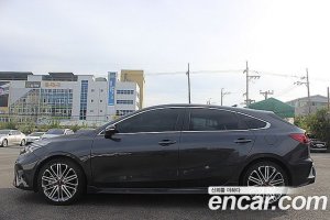 Kia K3 1.6 Turbo GT 5Door 2022 года из Южной Кореи