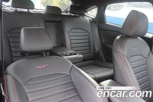 Kia K3 1.6 Turbo GT 5Door 2022 года из Южной Кореи