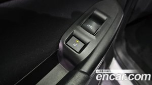ChevroletGMDaewoo Trailblazer 1.3 Turbo 2WD 2021 года из Южной Кореи