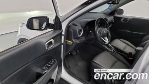 Hyundai Venue 1.6 Modern 2020 года из Южной Кореи