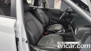 Hyundai Venue 1.6 Modern 2020 года из Южной Кореи