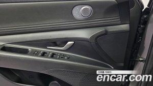 Hyundai AVANTE 1.6 2021 года из Южной Кореи