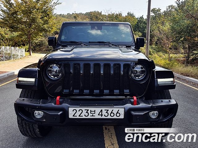 Jeep Wrangler 2.0 Overland Unlimited Top 4Door 2021 года из Кореи