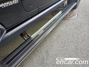 Jeep Wrangler 2.0 Overland Unlimited Top 4Door 2021 года из Южной Кореи