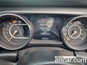 Jeep Wrangler 2.0 Overland Unlimited Top 4Door 2021 года из Южной Кореи