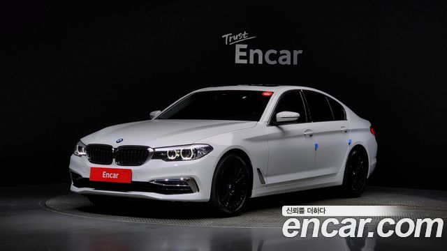BMW 5-Series 520i Luxury 2020 года из Кореи