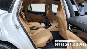 Porsche Panamera 3.0 AWD 2020 года из Южной Кореи