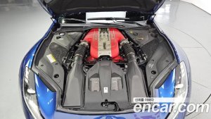 Ferrari 812 6.5 V12 2020 года из Южной Кореи