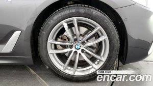 BMW 5-Series 520i M Sport 2020 года из Южной Кореи