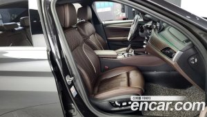 BMW 5-Series 520i M Sport 2020 года из Южной Кореи