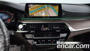 BMW 5-Series 520i M Sport 2020 года из Южной Кореи