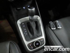 Hyundai Venue 1.6 Modern 2020 года из Южной Кореи