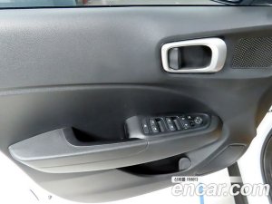 Hyundai Venue 1.6 Modern 2020 года из Южной Кореи