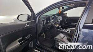 Kia Sportage Дизель 1.6 2WD 2022 года из Южной Кореи