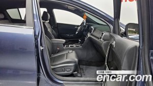 Kia Sportage Дизель 1.6 2WD 2022 года из Южной Кореи