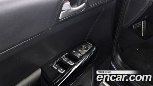 Kia Sportage Дизель 1.6 2WD 2022 года из Южной Кореи