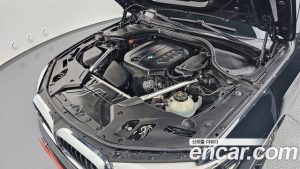 BMW 5-Series 520d Luxury Plus 2020 года из Южной Кореи