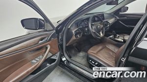BMW 5-Series 520d Luxury Plus 2020 года из Южной Кореи