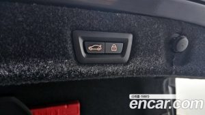 BMW 5-Series 520d Luxury Plus 2020 года из Южной Кореи