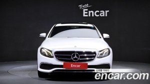 Mercedes-Benz E-Class E250 Avantgarde 2020 года из Южной Кореи