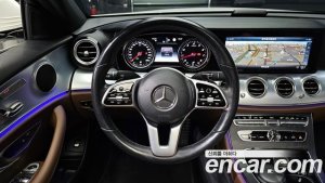 Mercedes-Benz E-Class E250 Avantgarde 2020 года из Южной Кореи