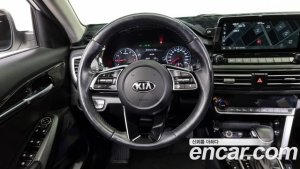 Kia Seltos Бензин 1.6 Turbo 2WD 2021 года из Южной Кореи