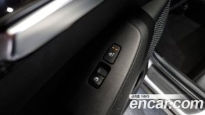 Kia Seltos Бензин 1.6 Turbo 2WD 2021 года из Южной Кореи