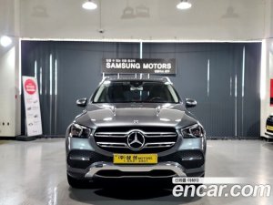 Mercedes-Benz GLE-Class GLE300d 4MATIC 2020 года из Южной Кореи