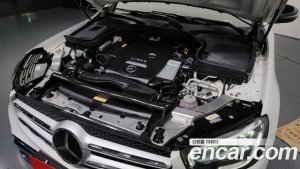 Mercedes-Benz GLC-Class GLC300e 4MATIC 2021 года из Южной Кореи