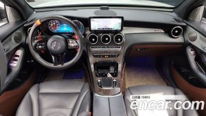 Mercedes-Benz GLC-Class GLC300e 4MATIC 2021 года из Южной Кореи